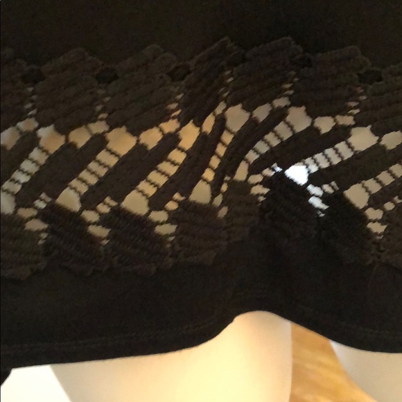 Black Shark-bite 3/4 Sleeve with Cutouts Along Hem - Picture 3 of 4